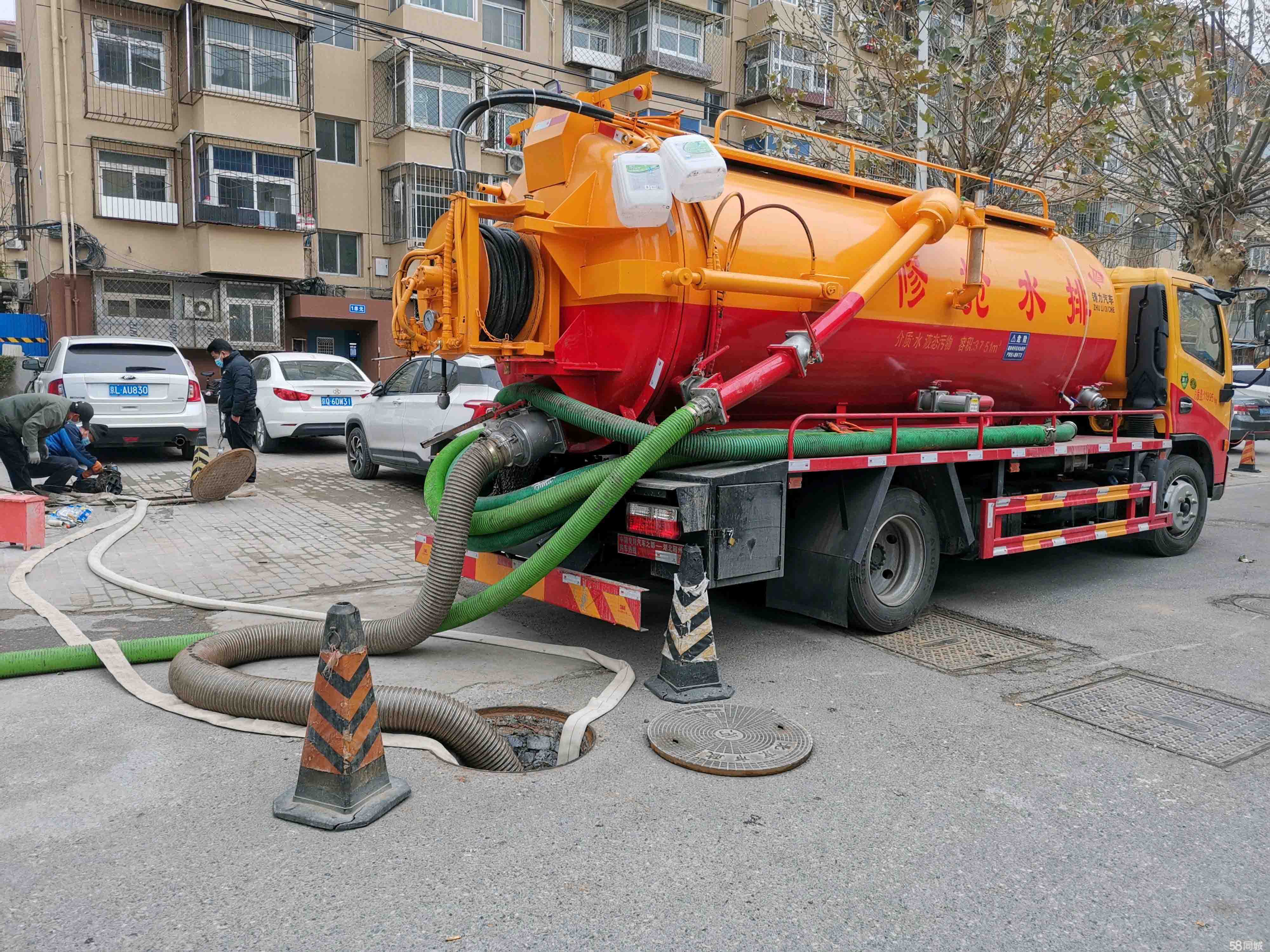 东风抽粪吸污