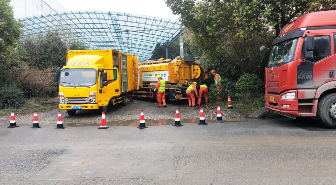 东风成区雨污水管网“四位一体”检测疏通项目